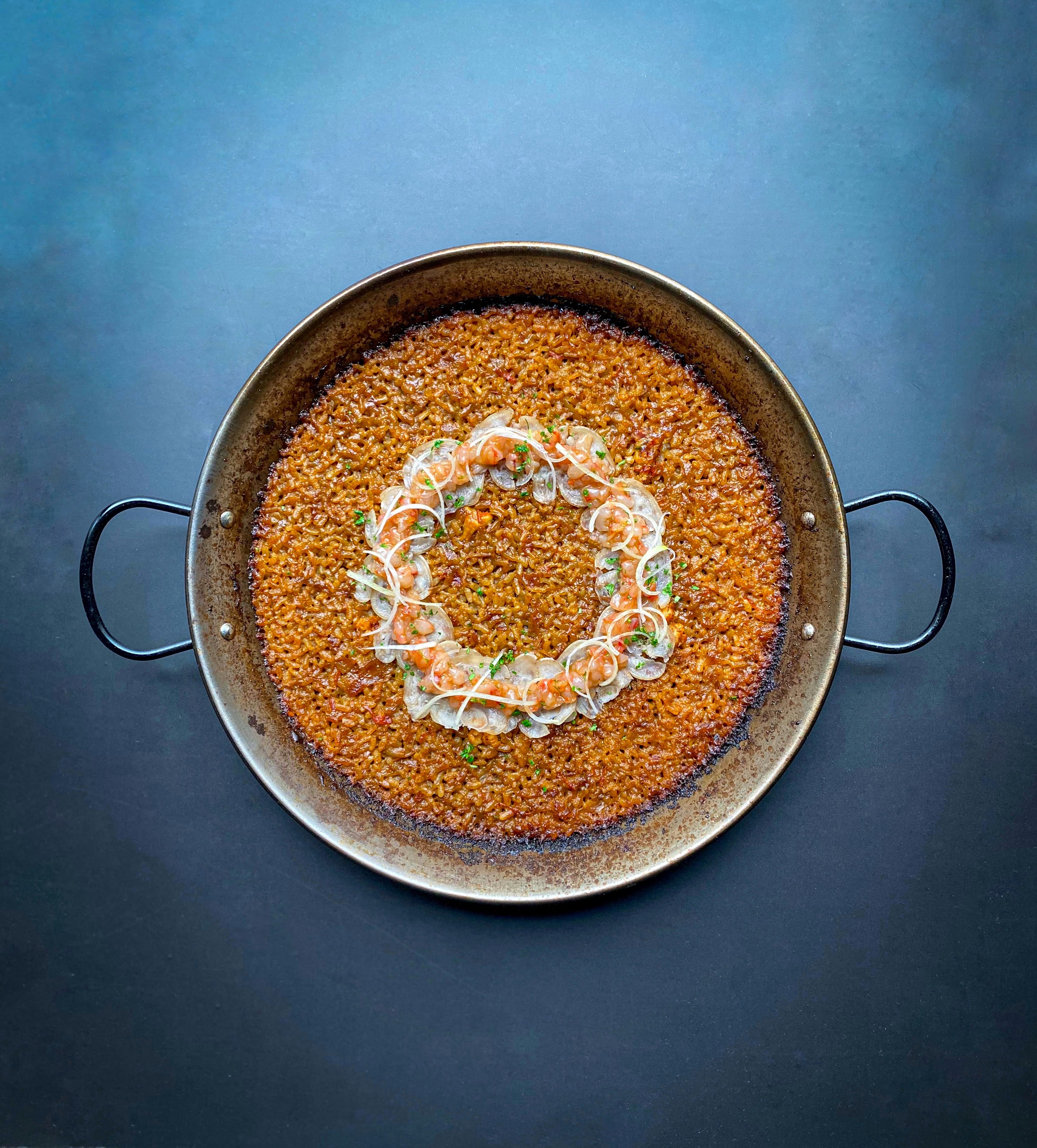 Arroz meloso con gambas, cenital